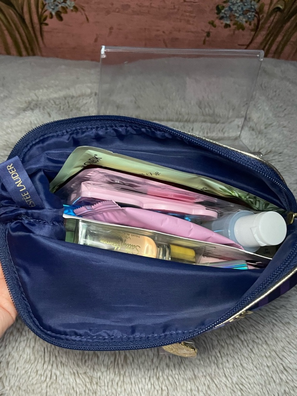 17-Piece Assorted Beauty Bundle - Picture 9 of 9